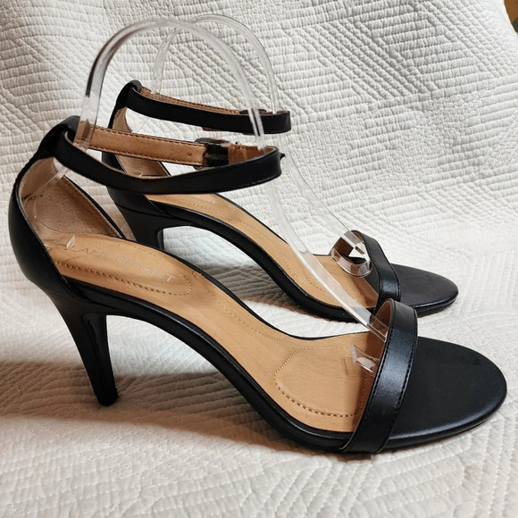 Lane Bryant 9W Black Ankle Strap Heels Sandals Size 9 Wide Width - Picture 13 of 16
